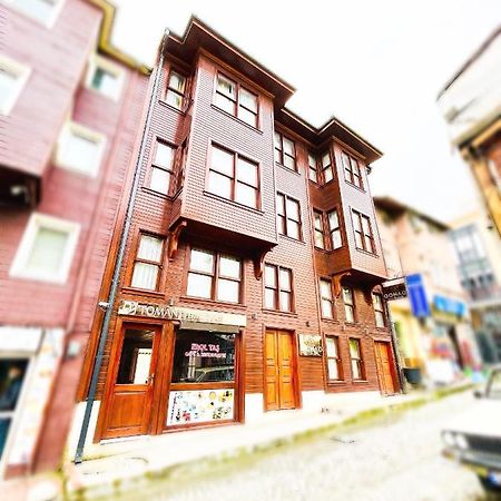 Qonaq Hotel & Suites Provincia di Provincia di Istanbul Esterno foto