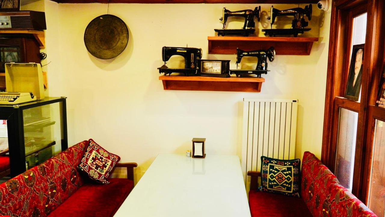 Qonaq Hotel & Suites Provincia di Provincia di Istanbul Esterno foto